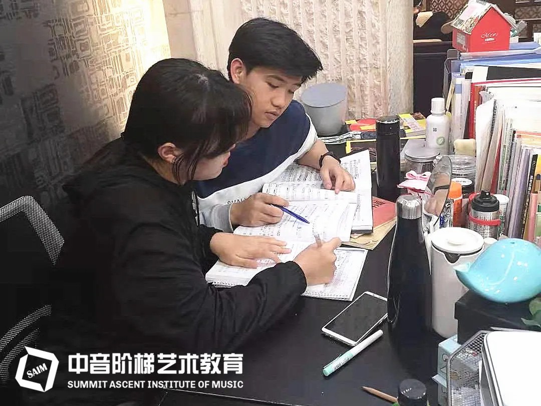 音乐制作专业的大学